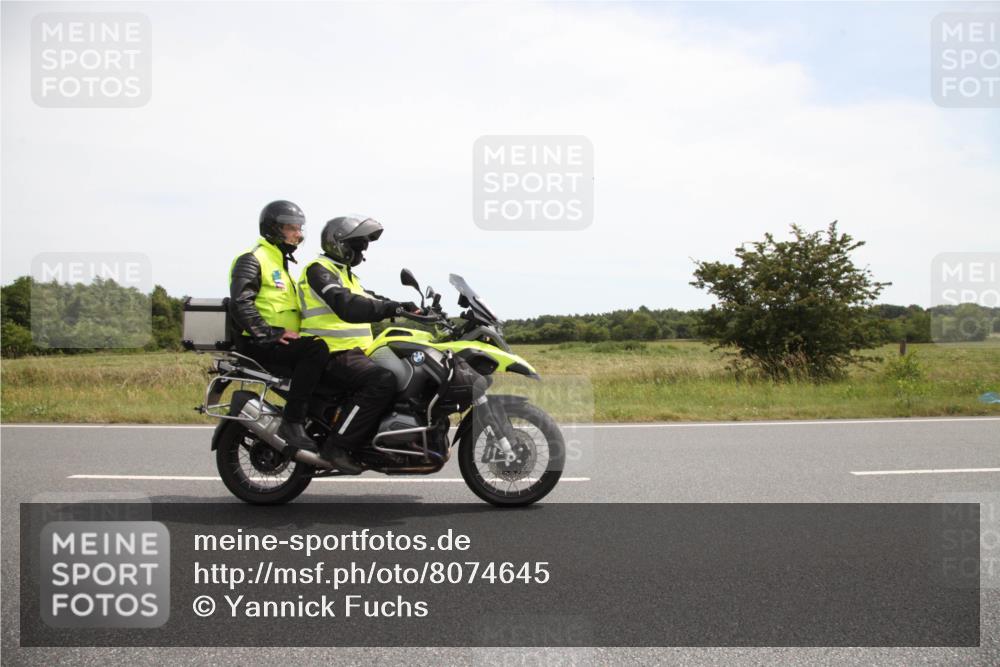 22.06.2025 - Viking Triathlon Yannick Fuchs http://msf.ph/oto/8074645 22.06.2025 13:09:37 Radfahren  meine-sportfotos.de