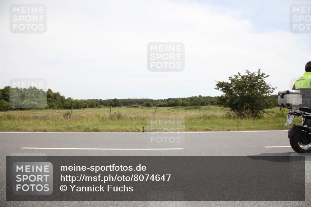 22.06.2025 - Viking Triathlon Yannick Fuchs http://msf.ph/oto/8074647 22.06.2025 13:09:38 Radfahren  meine-sportfotos.de
