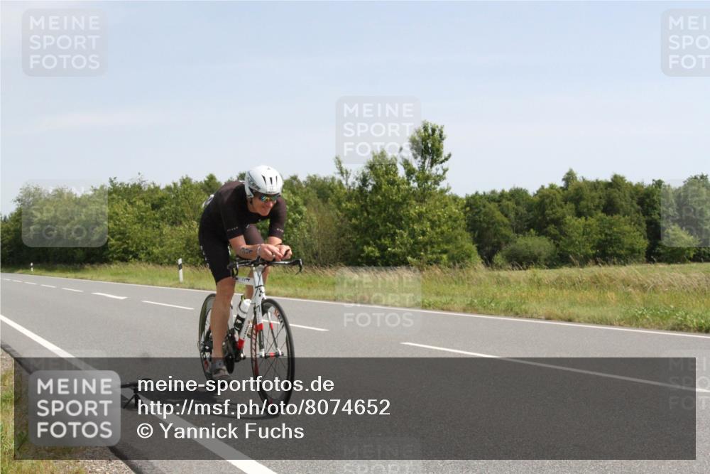 22.06.2025 - Viking Triathlon Yannick Fuchs http://msf.ph/oto/8074652 22.06.2025 11:28:15 Radfahren 210, 266, 331, 337, 433, 459 meine-sportfotos.de