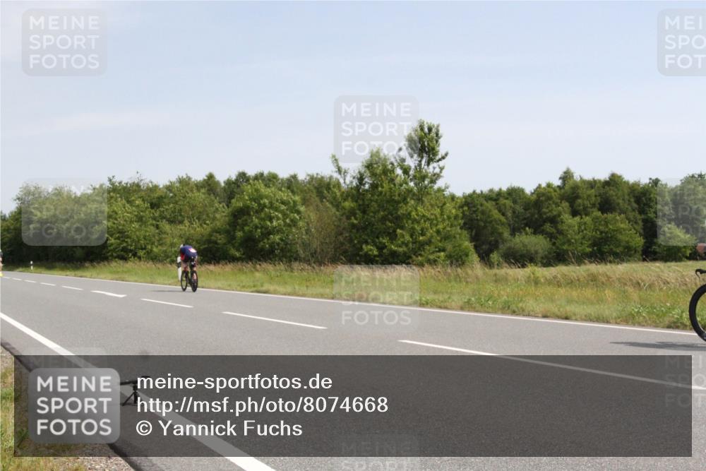 22.06.2025 - Viking Triathlon Yannick Fuchs http://msf.ph/oto/8074668 22.06.2025 11:28:53 Radfahren 3, 11, 33, 171, 347, 509, 648 meine-sportfotos.de