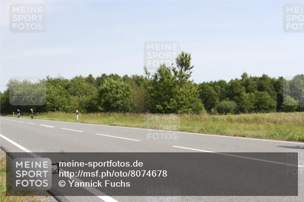 22.06.2025 - Viking Triathlon Yannick Fuchs http://msf.ph/oto/8074678 22.06.2025 11:29:00 Radfahren 14, 33, 171, 251, 310, 614 meine-sportfotos.de