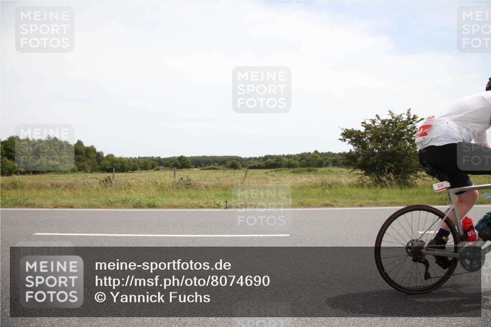 22.06.2025 - Viking Triathlon Yannick Fuchs http://msf.ph/oto/8074690 22.06.2025 13:10:12 Radfahren 181, 614 meine-sportfotos.de