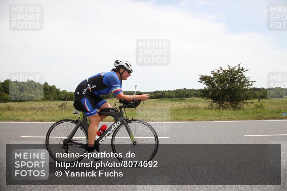 22.06.2025 - Viking Triathlon Yannick Fuchs http://msf.ph/oto/8074692 22.06.2025 13:10:43 Radfahren 225, 488 meine-sportfotos.de