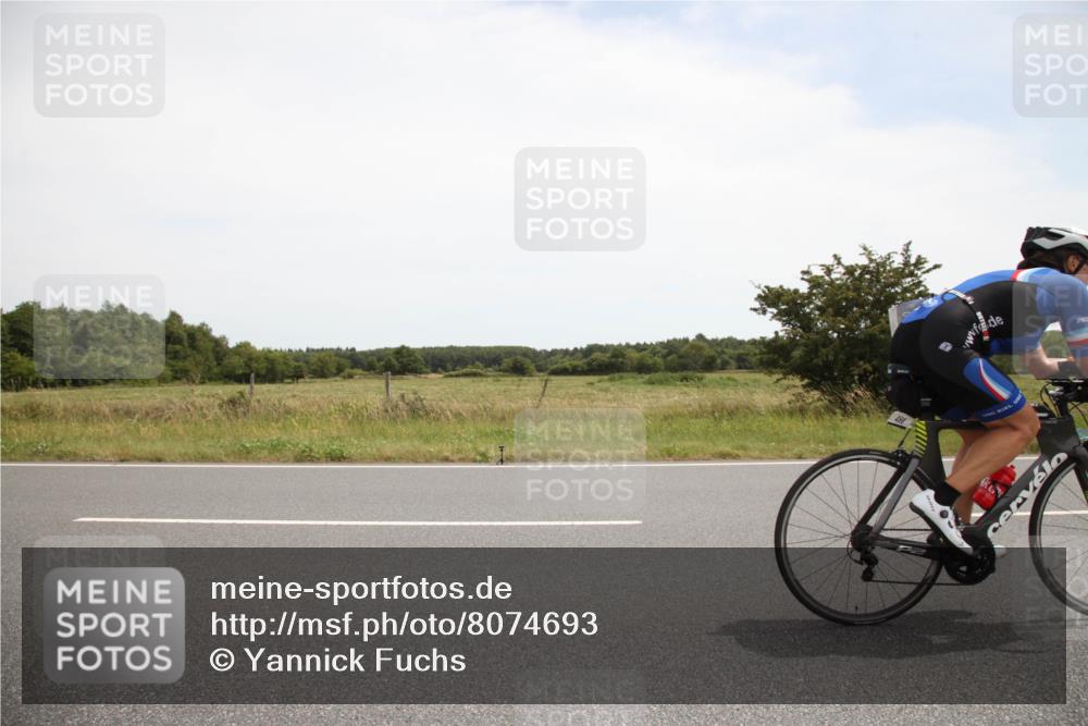 22.06.2025 - Viking Triathlon Yannick Fuchs http://msf.ph/oto/8074693 22.06.2025 13:10:44 Radfahren 225, 488 meine-sportfotos.de