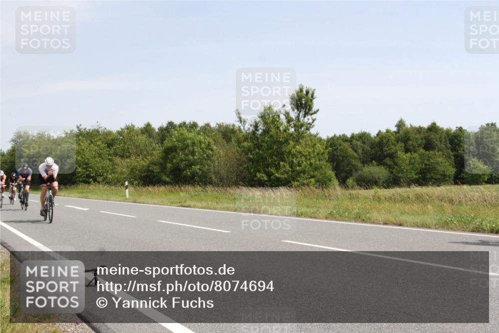 22.06.2025 - Viking Triathlon Yannick Fuchs http://msf.ph/oto/8074694 22.06.2025 11:29:29 Radfahren 78, 93, 110, 281, 305, 314, 320, 411, 427 meine-sportfotos.de