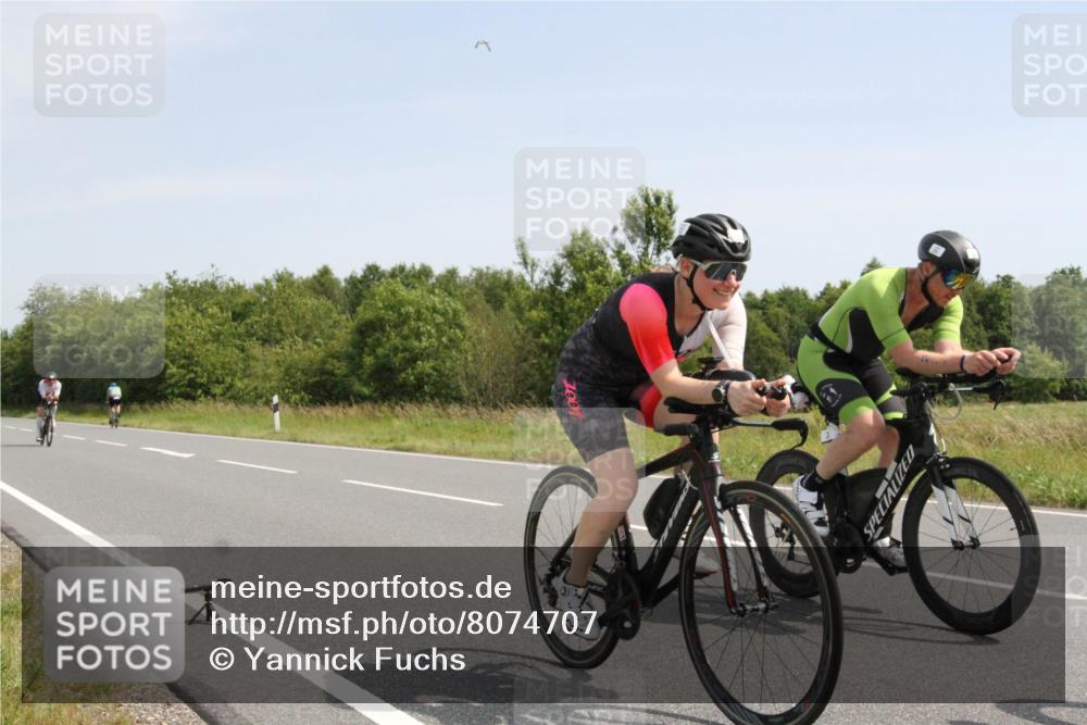 22.06.2025 - Viking Triathlon Yannick Fuchs http://msf.ph/oto/8074707 22.06.2025 11:29:35 Radfahren 78, 83, 93, 254, 281, 314, 320, 375, 411, 427, 487 meine-sportfotos.de