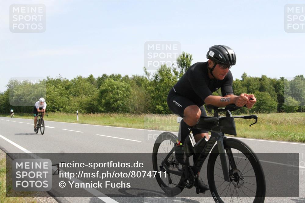 22.06.2025 - Viking Triathlon Yannick Fuchs http://msf.ph/oto/8074711 22.06.2025 11:29:38 Radfahren 83, 93, 182, 254, 281, 320, 375, 487 meine-sportfotos.de