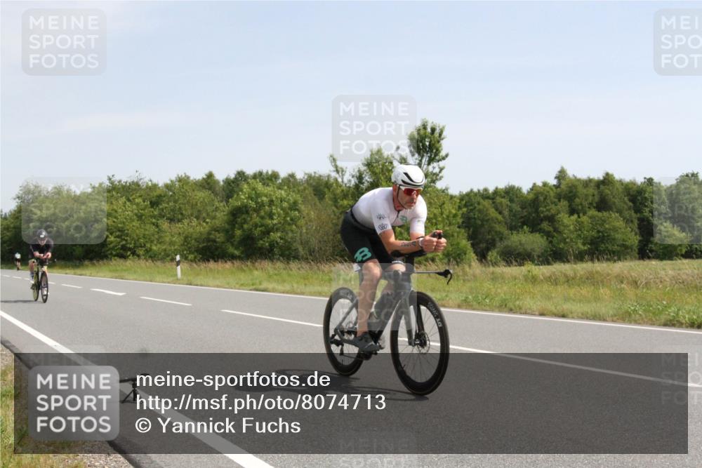 22.06.2025 - Viking Triathlon Yannick Fuchs http://msf.ph/oto/8074713 22.06.2025 11:29:39 Radfahren 83, 93, 182, 254, 281, 320, 375, 487 meine-sportfotos.de