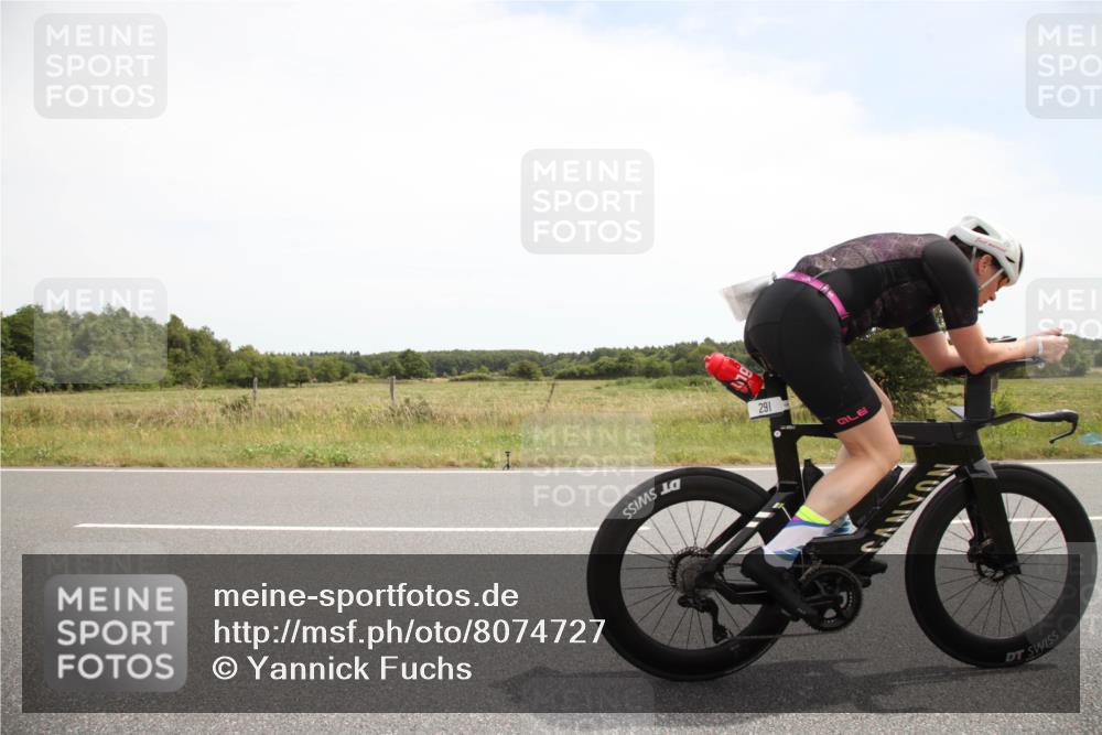 22.06.2025 - Viking Triathlon Yannick Fuchs http://msf.ph/oto/8074727 22.06.2025 13:11:07 Radfahren 154, 291, 318 meine-sportfotos.de
