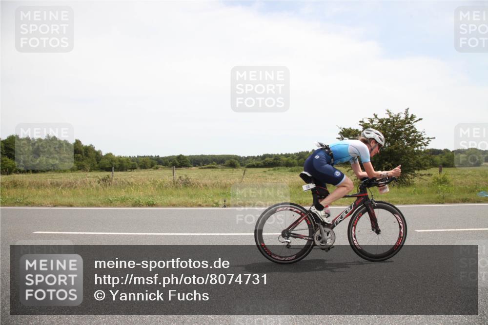 22.06.2025 - Viking Triathlon Yannick Fuchs http://msf.ph/oto/8074731 22.06.2025 13:11:08 Radfahren 154, 291, 318 meine-sportfotos.de