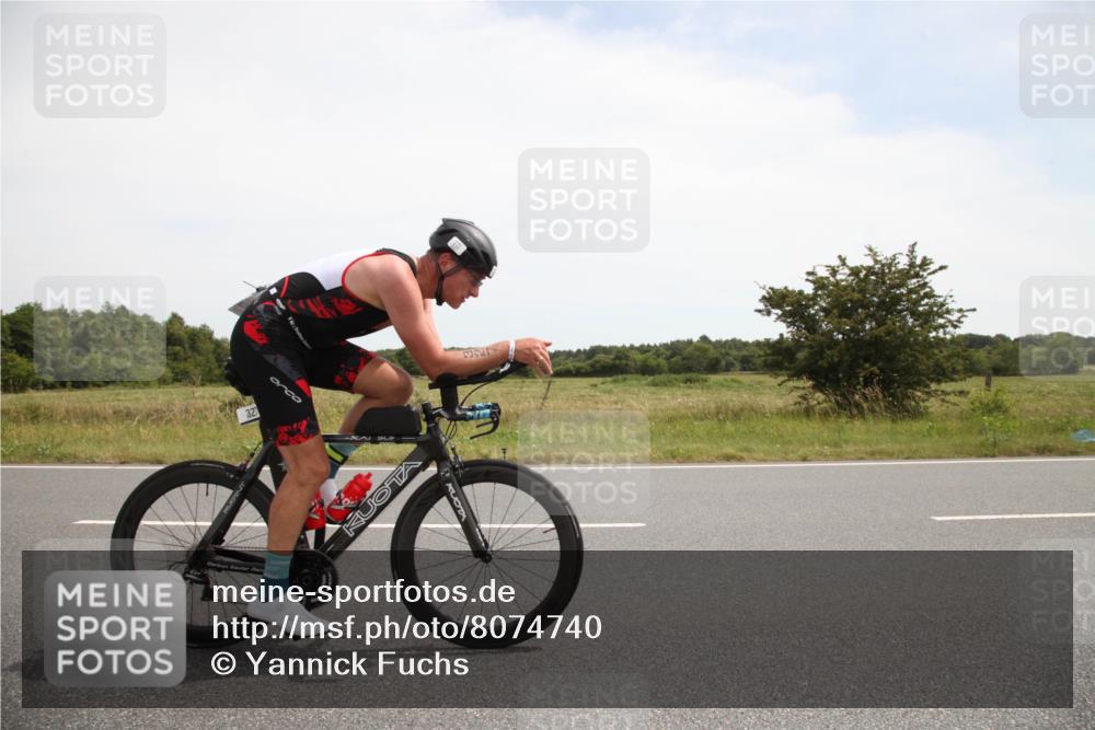 22.06.2025 - Viking Triathlon Yannick Fuchs http://msf.ph/oto/8074740 22.06.2025 13:11:17 Radfahren 327 meine-sportfotos.de