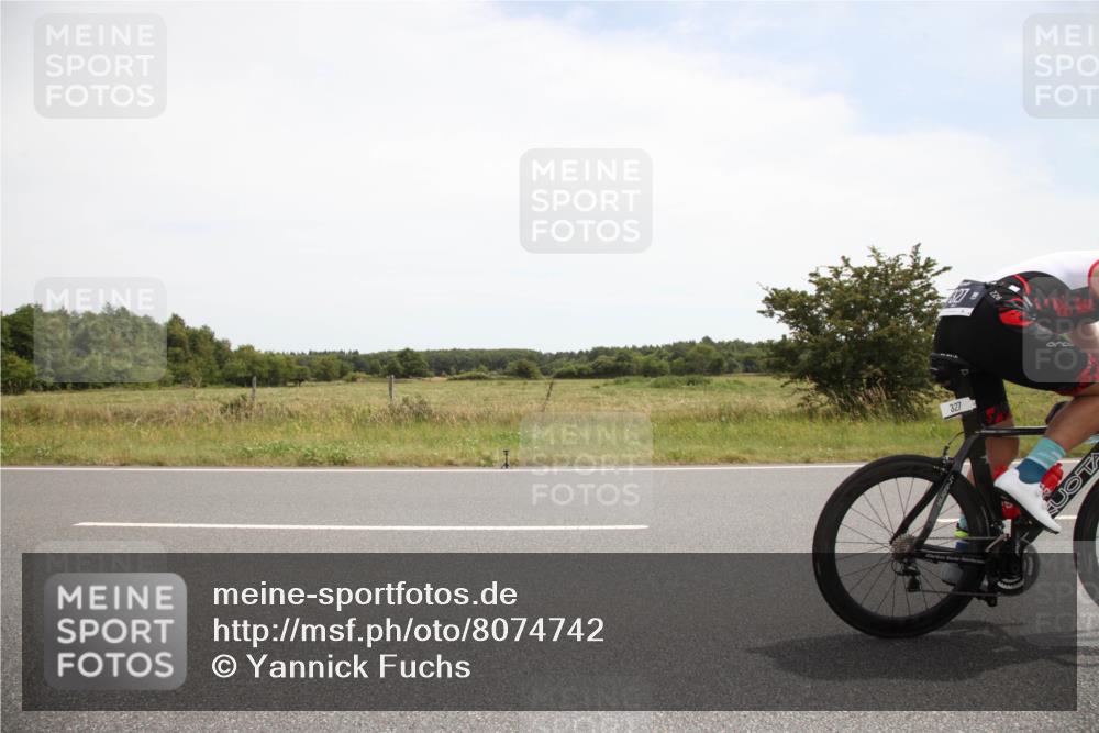 22.06.2025 - Viking Triathlon Yannick Fuchs http://msf.ph/oto/8074742 22.06.2025 13:11:17 Radfahren 327 meine-sportfotos.de