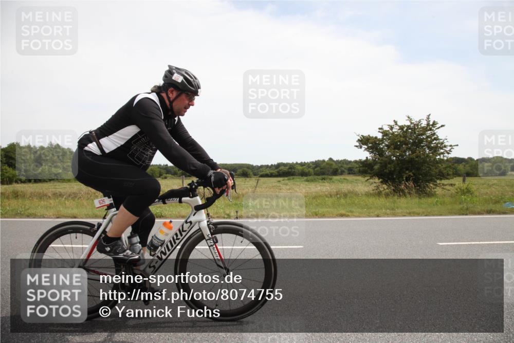 22.06.2025 - Viking Triathlon Yannick Fuchs http://msf.ph/oto/8074755 22.06.2025 13:11:24 Radfahren 342, 626 meine-sportfotos.de