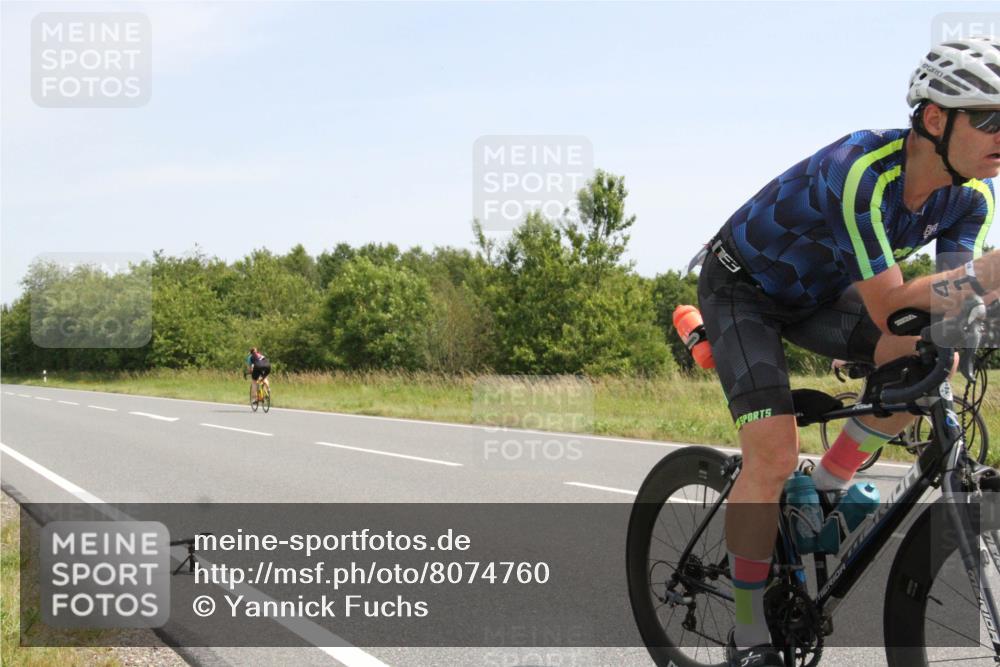 22.06.2025 - Viking Triathlon Yannick Fuchs http://msf.ph/oto/8074760 22.06.2025 11:30:35 Radfahren 41, 246, 268, 636, 649 meine-sportfotos.de