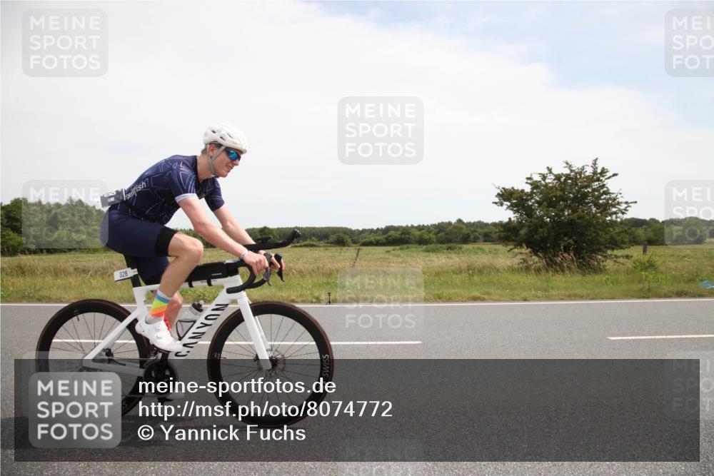 22.06.2025 - Viking Triathlon Yannick Fuchs http://msf.ph/oto/8074772 22.06.2025 13:11:31 Radfahren 328, 336 meine-sportfotos.de