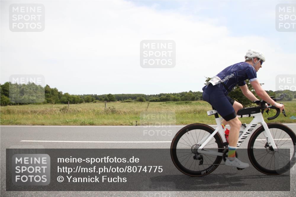 22.06.2025 - Viking Triathlon Yannick Fuchs http://msf.ph/oto/8074775 22.06.2025 13:11:31 Radfahren 328, 336 meine-sportfotos.de
