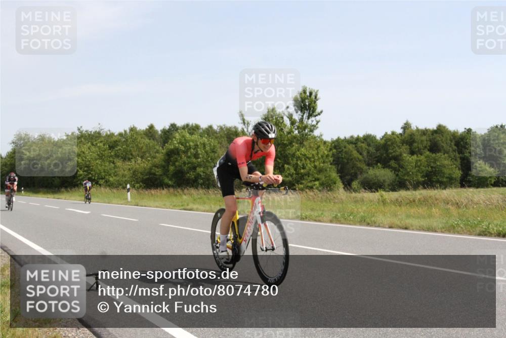 22.06.2025 - Viking Triathlon Yannick Fuchs http://msf.ph/oto/8074780 22.06.2025 11:31:04 Radfahren 44, 156, 358, 419, 535 meine-sportfotos.de