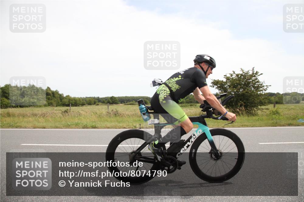 22.06.2025 - Viking Triathlon Yannick Fuchs http://msf.ph/oto/8074790 22.06.2025 13:12:14 Radfahren 261, 431, 472, 515 meine-sportfotos.de