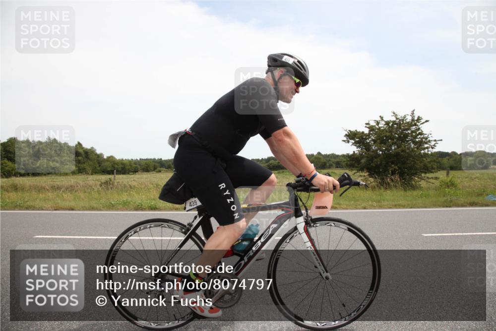 22.06.2025 - Viking Triathlon Yannick Fuchs http://msf.ph/oto/8074797 22.06.2025 13:12:51 Radfahren 439, 607 meine-sportfotos.de