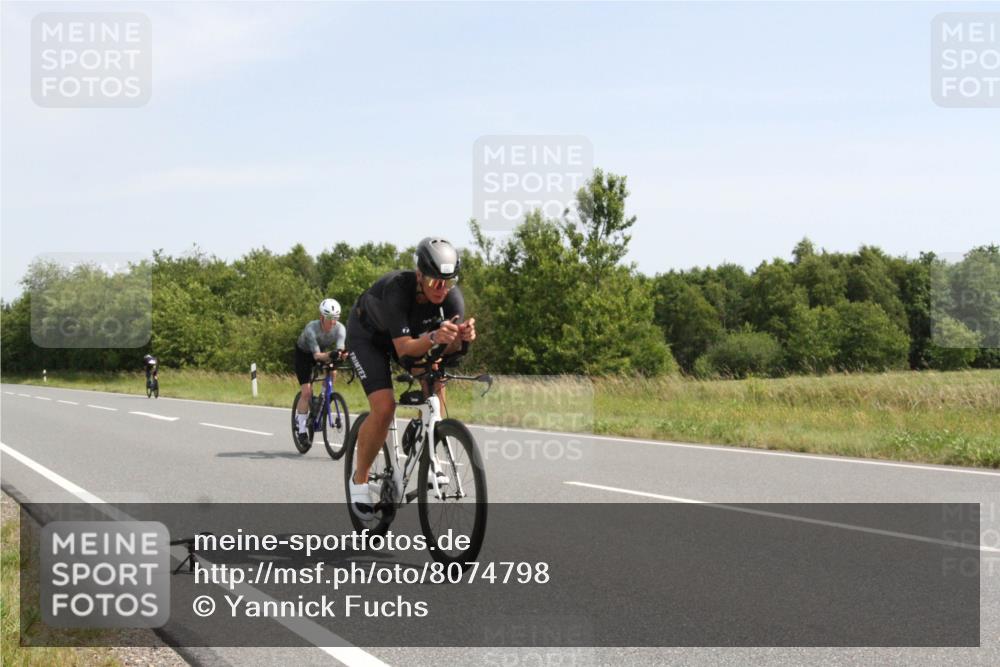 22.06.2025 - Viking Triathlon Yannick Fuchs http://msf.ph/oto/8074798 22.06.2025 11:31:40 Radfahren 245, 624 meine-sportfotos.de