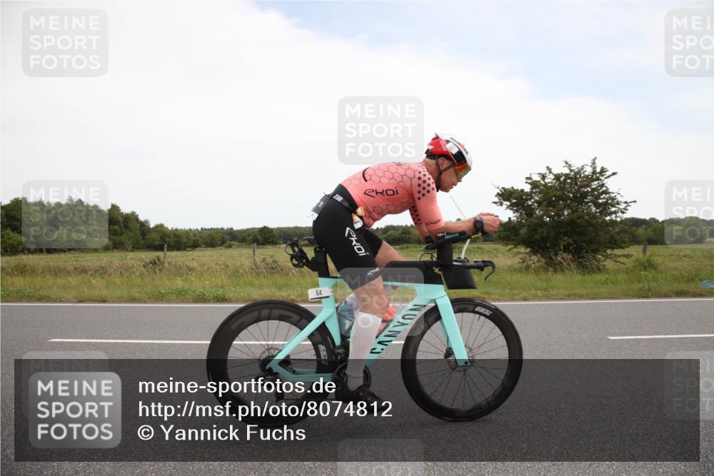 22.06.2025 - Viking Triathlon Yannick Fuchs http://msf.ph/oto/8074812 22.06.2025 13:13:21 Radfahren 64 meine-sportfotos.de