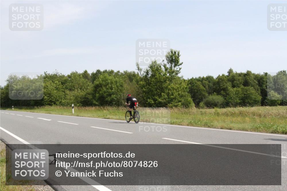 22.06.2025 - Viking Triathlon Yannick Fuchs http://msf.ph/oto/8074826 22.06.2025 11:32:27 Radfahren 58, 237, 311, 601 meine-sportfotos.de