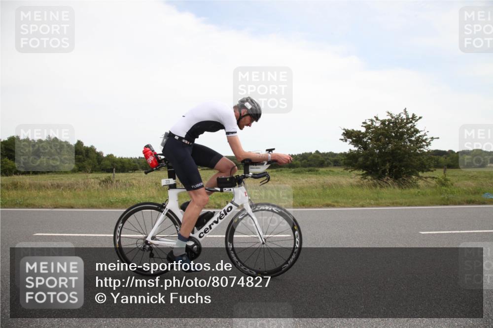 22.06.2025 - Viking Triathlon Yannick Fuchs http://msf.ph/oto/8074827 22.06.2025 13:13:52 Radfahren 223, 465 meine-sportfotos.de