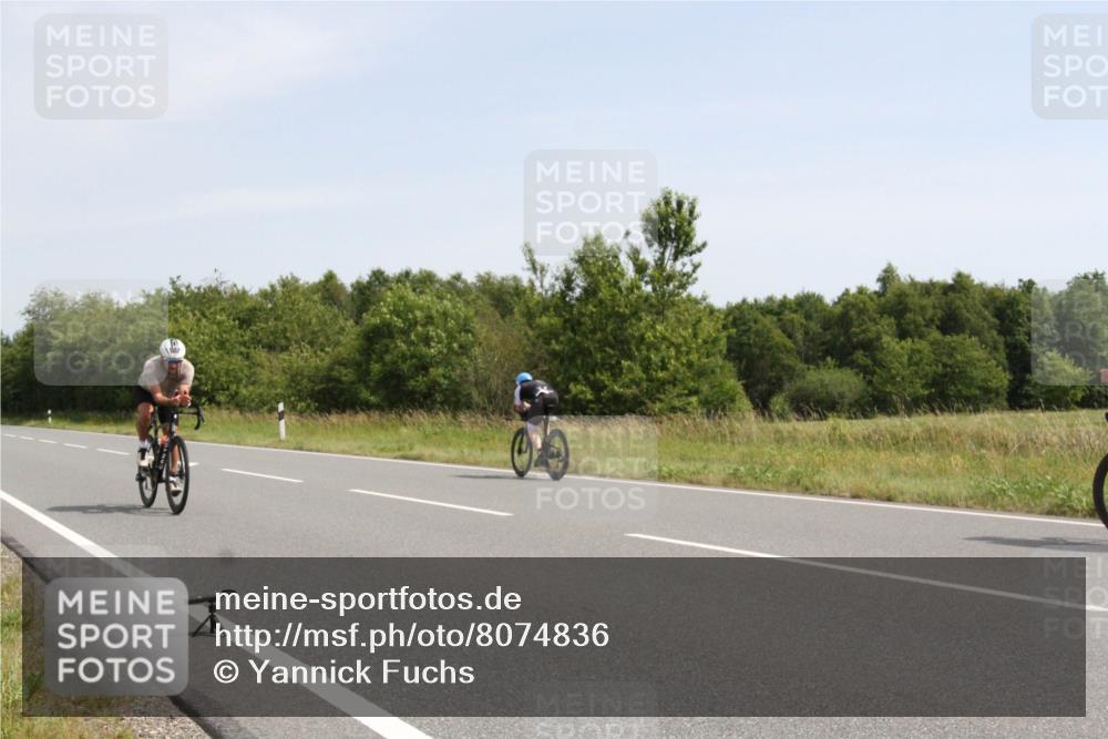22.06.2025 - Viking Triathlon Yannick Fuchs http://msf.ph/oto/8074836 22.06.2025 11:32:45 Radfahren 8, 89, 115, 203, 644, 653 meine-sportfotos.de