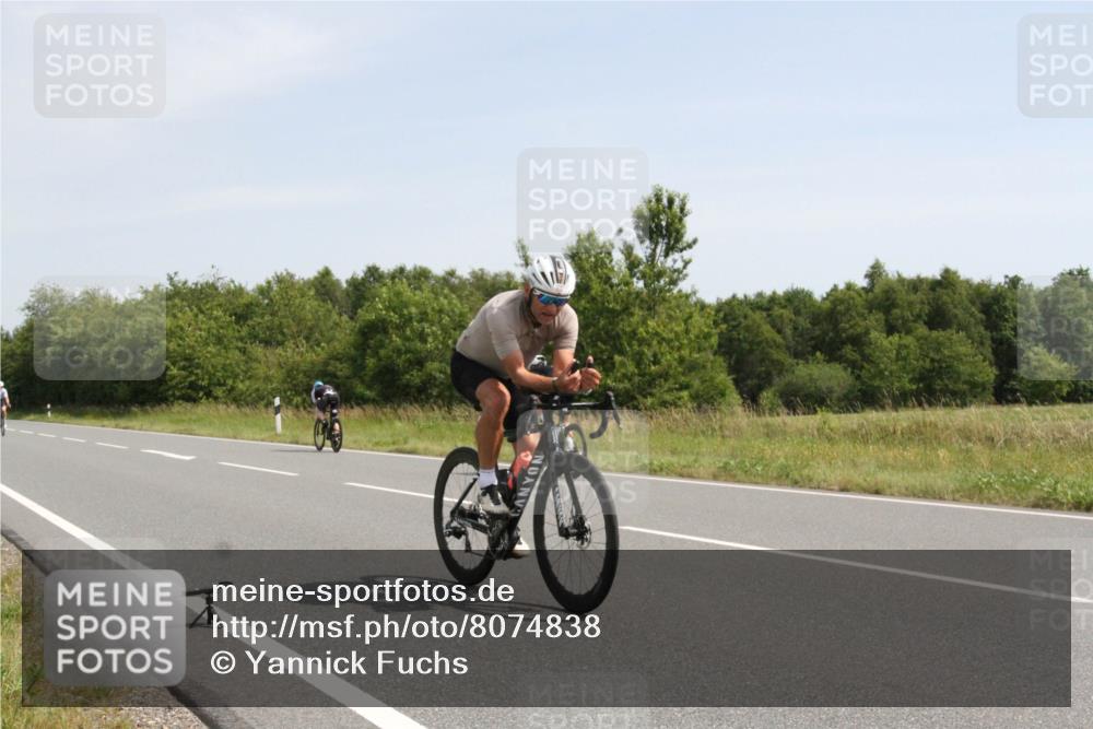 22.06.2025 - Viking Triathlon Yannick Fuchs http://msf.ph/oto/8074838 22.06.2025 11:32:46 Radfahren 8, 89, 115, 203, 644 meine-sportfotos.de