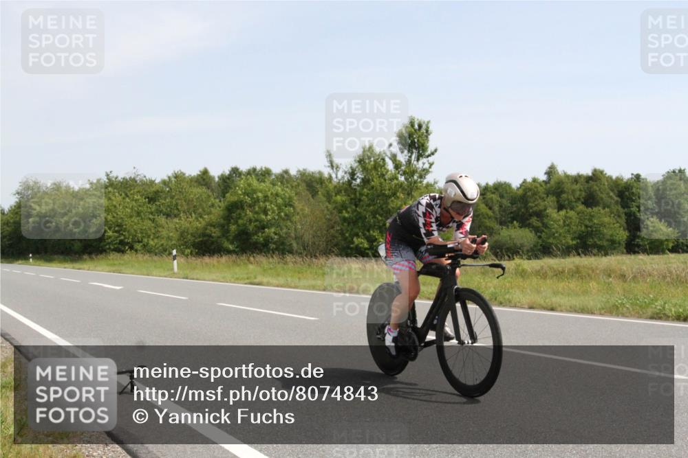 22.06.2025 - Viking Triathlon Yannick Fuchs http://msf.ph/oto/8074843 22.06.2025 11:32:55 Radfahren 128, 291, 309 meine-sportfotos.de