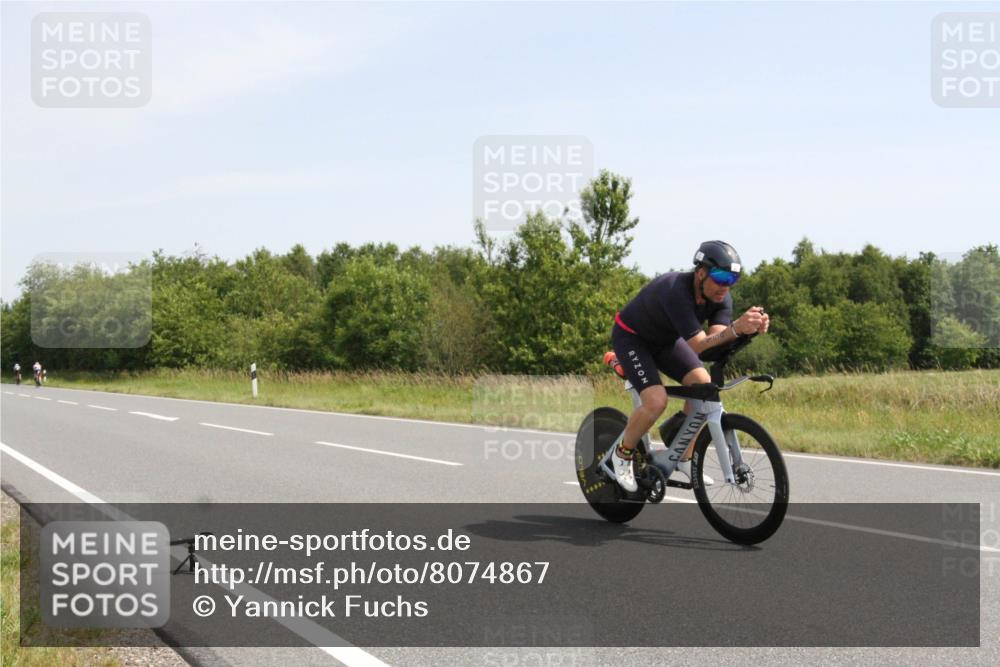 22.06.2025 - Viking Triathlon Yannick Fuchs http://msf.ph/oto/8074867 22.06.2025 11:33:38 Radfahren 141, 159 meine-sportfotos.de