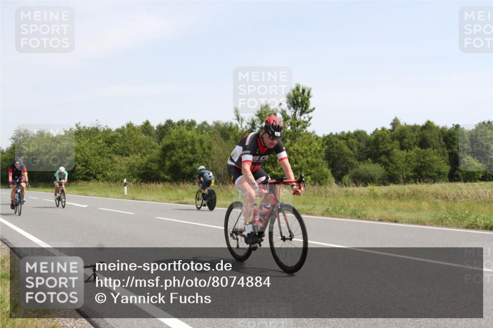 22.06.2025 - Viking Triathlon Yannick Fuchs http://msf.ph/oto/8074884 22.06.2025 11:34:06 Radfahren 65, 66, 184, 186, 199, 327, 369, 621 meine-sportfotos.de