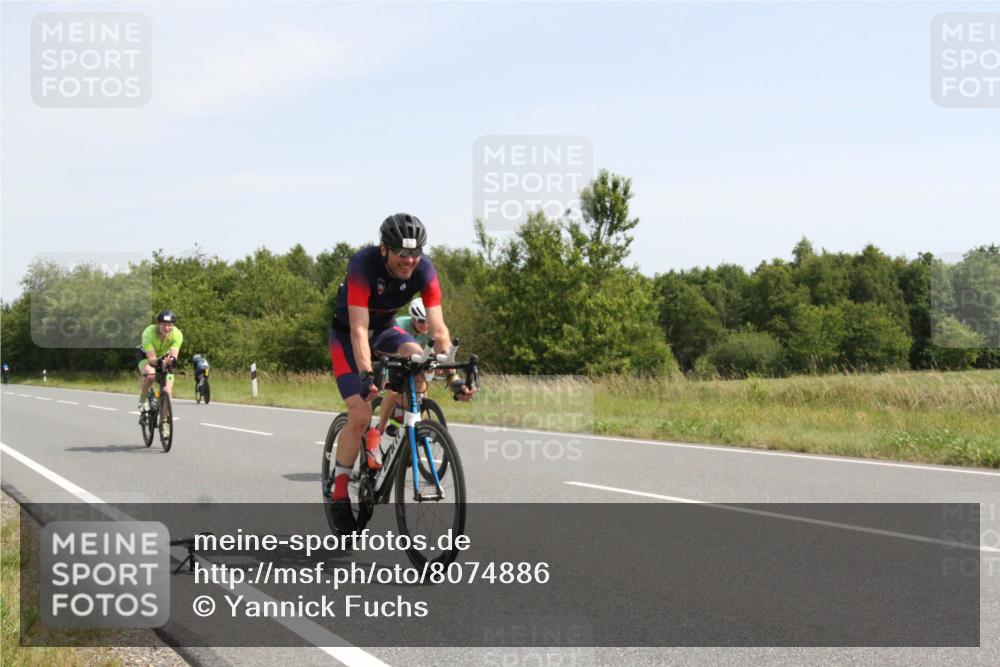 22.06.2025 - Viking Triathlon Yannick Fuchs http://msf.ph/oto/8074886 22.06.2025 11:34:07 Radfahren 65, 66, 184, 186, 199, 327, 330, 369, 621 meine-sportfotos.de