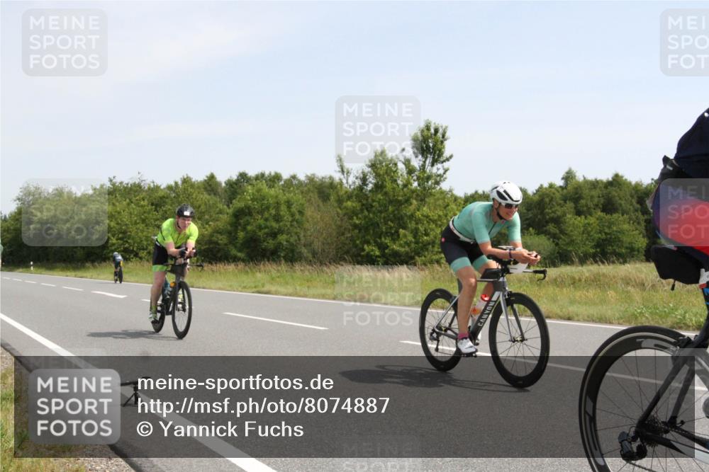 22.06.2025 - Viking Triathlon Yannick Fuchs http://msf.ph/oto/8074887 22.06.2025 11:34:08 Radfahren 65, 66, 184, 186, 199, 327, 330, 369, 621 meine-sportfotos.de