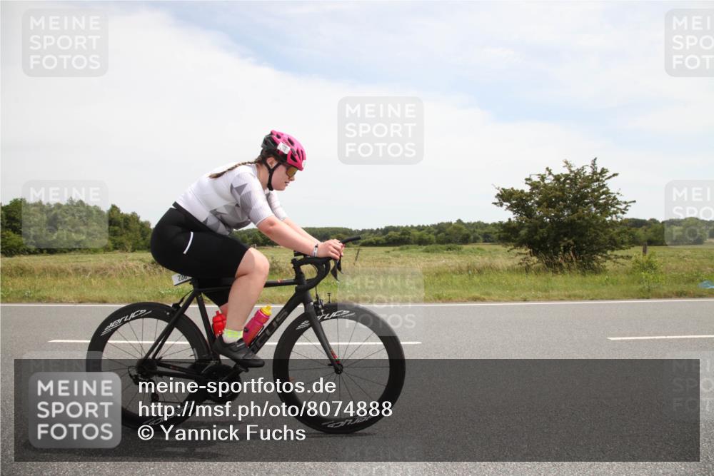 22.06.2025 - Viking Triathlon Yannick Fuchs http://msf.ph/oto/8074888 22.06.2025 13:17:57 Radfahren 55, 236, 467 meine-sportfotos.de
