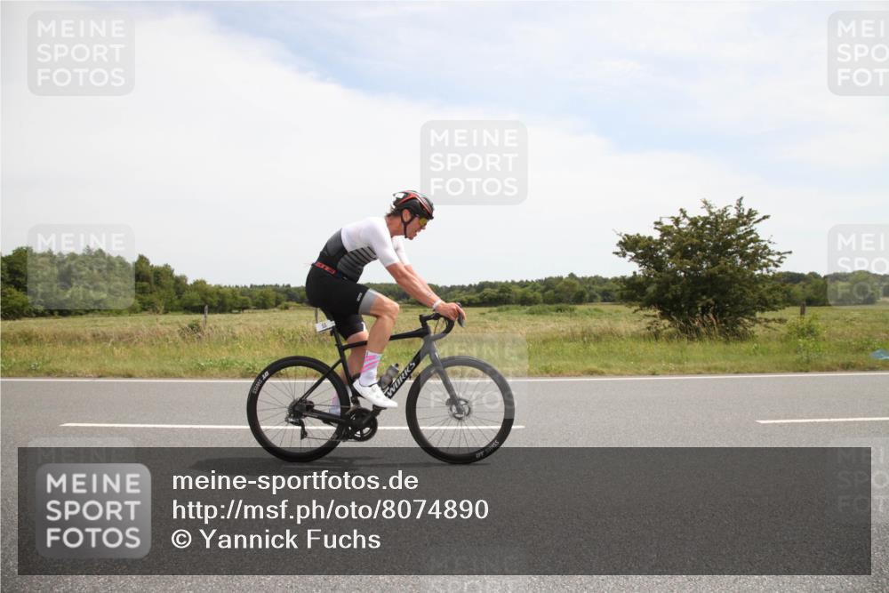 22.06.2025 - Viking Triathlon Yannick Fuchs http://msf.ph/oto/8074890 22.06.2025 13:17:58 Radfahren 55, 236, 467 meine-sportfotos.de