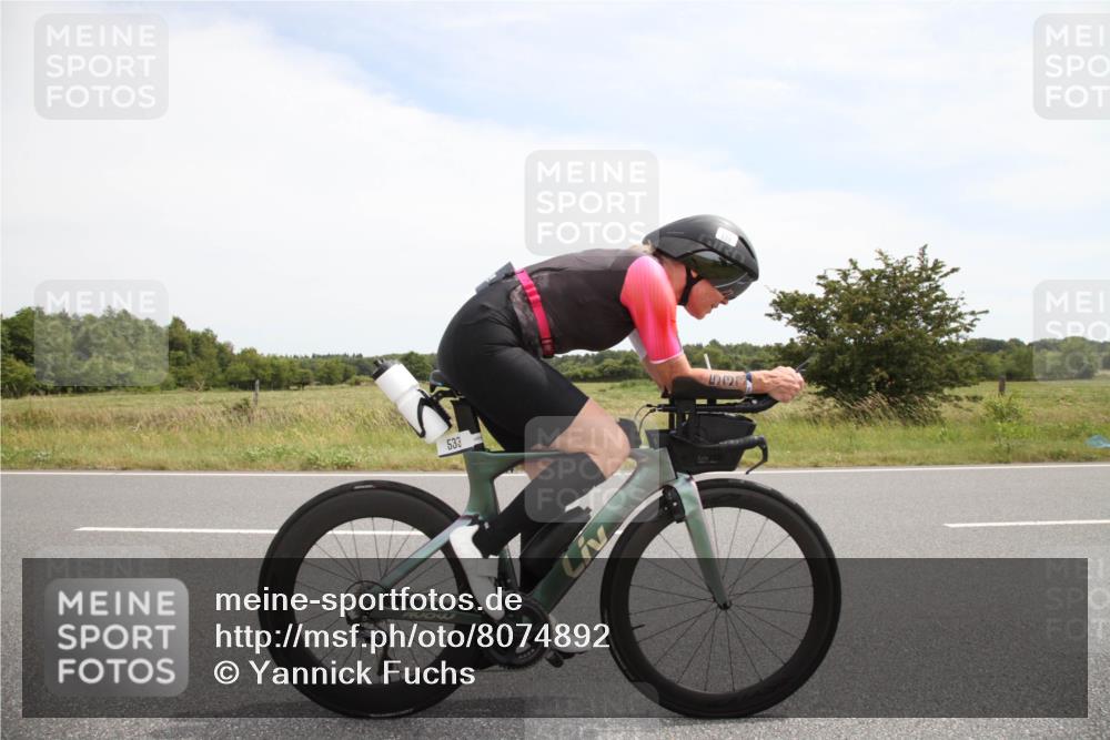 22.06.2025 - Viking Triathlon Yannick Fuchs http://msf.ph/oto/8074892 22.06.2025 13:18:16 Radfahren 533 meine-sportfotos.de