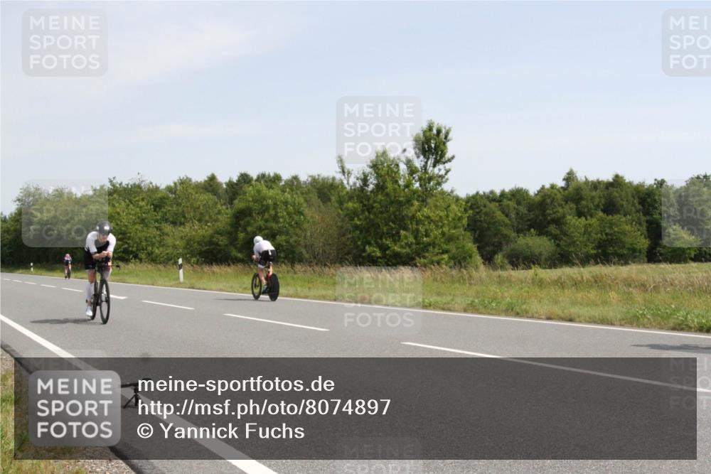 22.06.2025 - Viking Triathlon Yannick Fuchs http://msf.ph/oto/8074897 22.06.2025 11:34:18 Radfahren 125, 348, 360, 478, 510, 611, 660 meine-sportfotos.de
