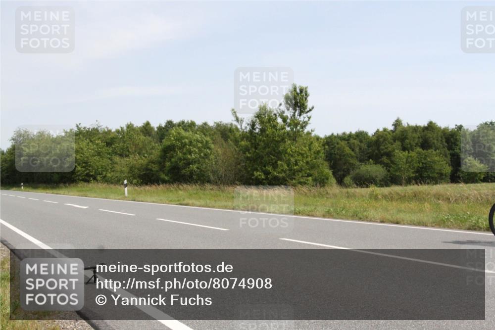 22.06.2025 - Viking Triathlon Yannick Fuchs http://msf.ph/oto/8074908 22.06.2025 11:34:34 Radfahren 12, 221 meine-sportfotos.de