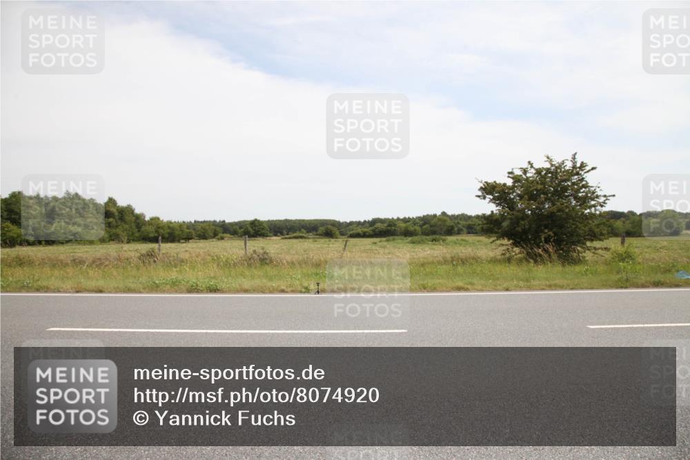 22.06.2025 - Viking Triathlon Yannick Fuchs http://msf.ph/oto/8074920 22.06.2025 13:18:44 Radfahren 69, 452 meine-sportfotos.de