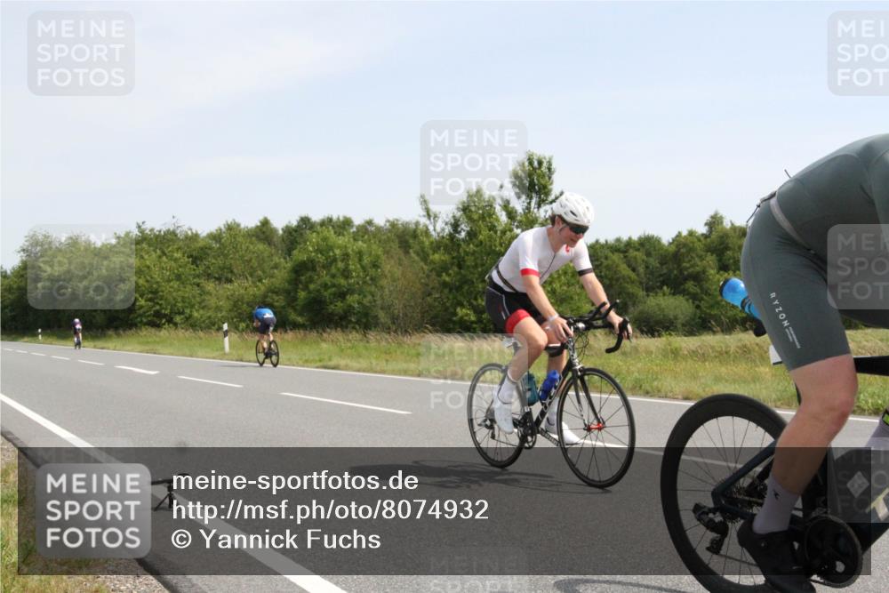 22.06.2025 - Viking Triathlon Yannick Fuchs http://msf.ph/oto/8074932 22.06.2025 11:35:05 Radfahren 109, 216, 282, 318, 326, 465 meine-sportfotos.de