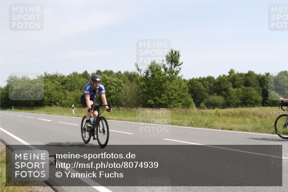 22.06.2025 - Viking Triathlon Yannick Fuchs http://msf.ph/oto/8074939 22.06.2025 11:35:43 Radfahren 5, 108, 196, 229, 242, 271, 294, 301, 429, 435, 486, 519, 647 meine-sportfotos.de