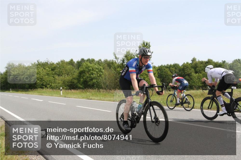 22.06.2025 - Viking Triathlon Yannick Fuchs http://msf.ph/oto/8074941 22.06.2025 11:35:43 Radfahren 5, 108, 196, 229, 242, 271, 294, 301, 429, 435, 486, 519, 647 meine-sportfotos.de