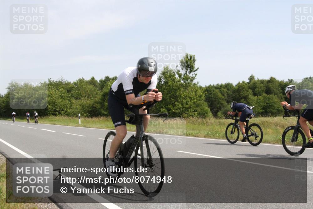 22.06.2025 - Viking Triathlon Yannick Fuchs http://msf.ph/oto/8074948 22.06.2025 11:35:48 Radfahren 5, 108, 229, 294, 301, 429, 435, 486, 519 meine-sportfotos.de