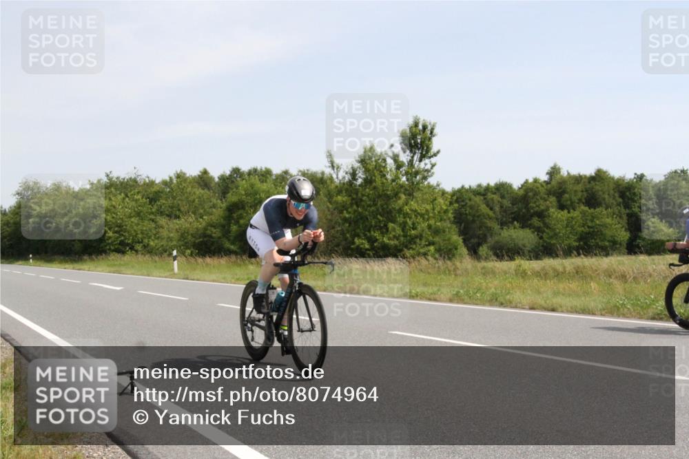 22.06.2025 - Viking Triathlon Yannick Fuchs http://msf.ph/oto/8074964 22.06.2025 11:36:06 Radfahren 124, 214, 217, 464, 492 meine-sportfotos.de