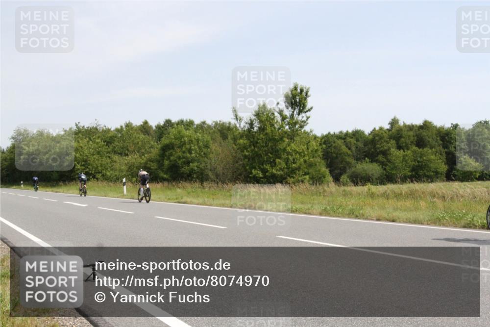 22.06.2025 - Viking Triathlon Yannick Fuchs http://msf.ph/oto/8074970 22.06.2025 11:36:10 Radfahren 124, 217, 464, 479, 492 meine-sportfotos.de