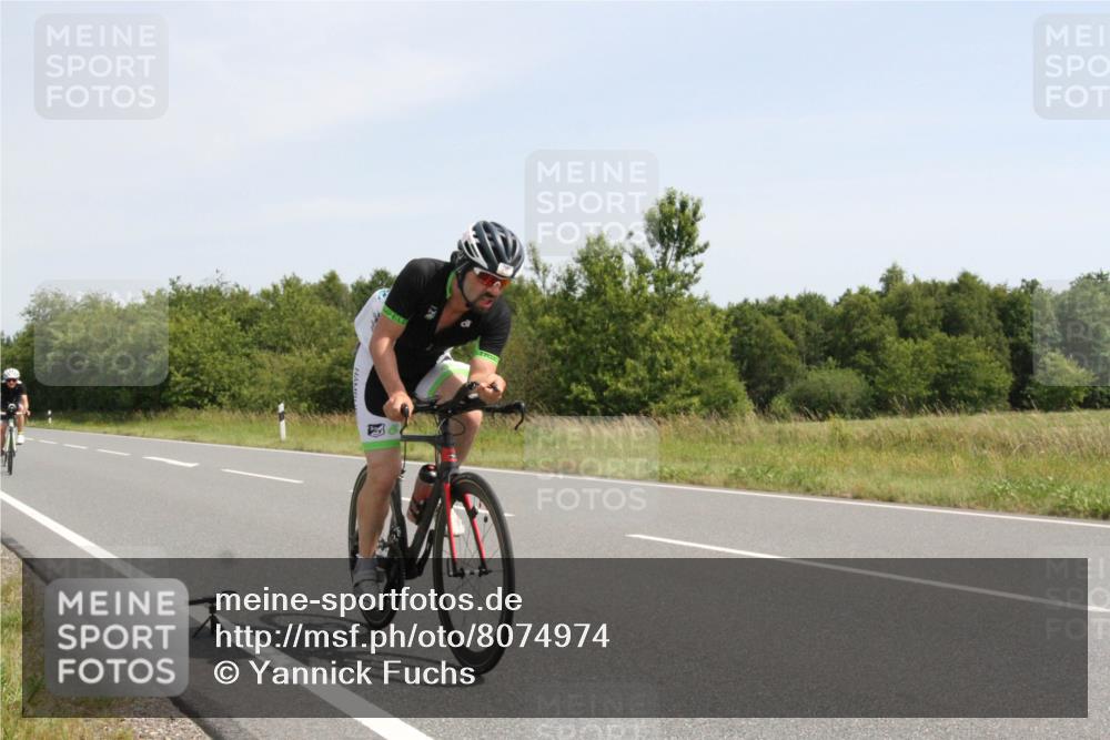 22.06.2025 - Viking Triathlon Yannick Fuchs http://msf.ph/oto/8074974 22.06.2025 11:36:19 Radfahren 87, 98, 207, 343, 551, 606 meine-sportfotos.de
