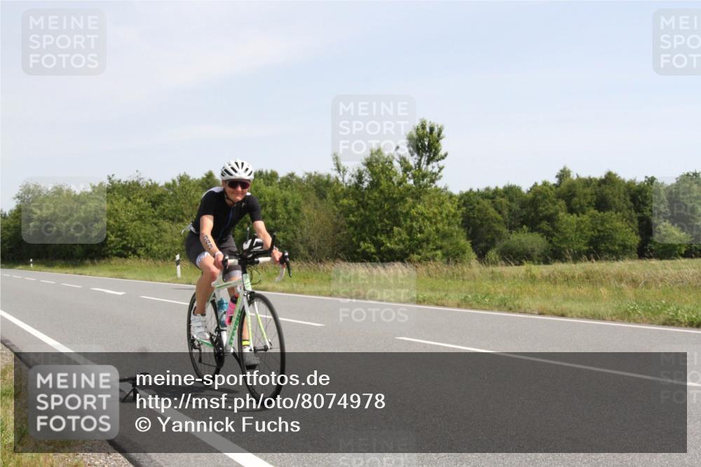 22.06.2025 - Viking Triathlon Yannick Fuchs http://msf.ph/oto/8074978 22.06.2025 11:36:21 Radfahren 87, 98, 207, 343, 514, 551, 606 meine-sportfotos.de
