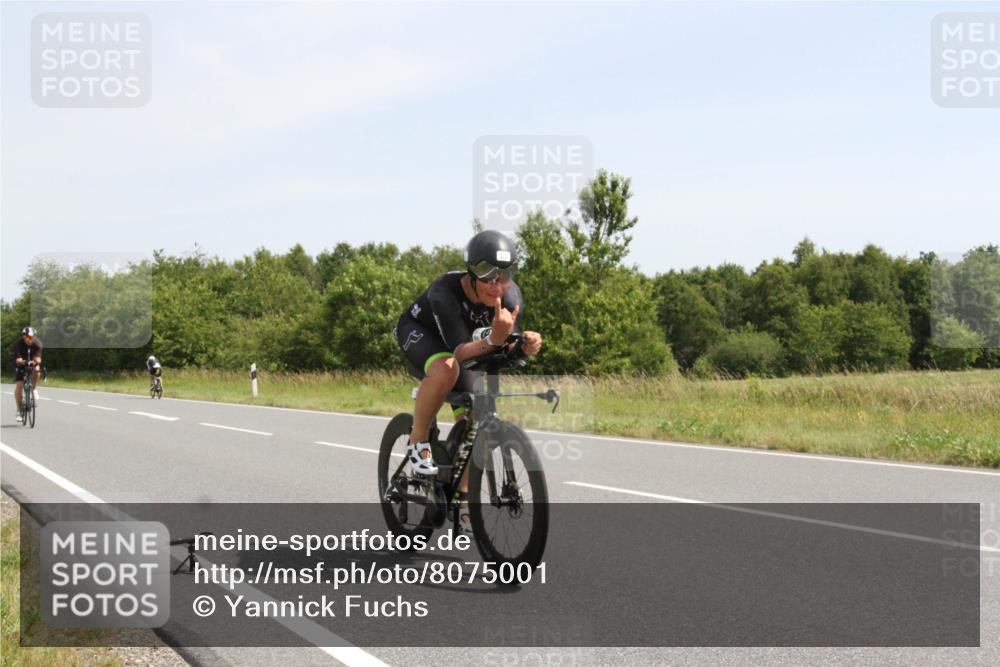 22.06.2025 - Viking Triathlon Yannick Fuchs http://msf.ph/oto/8075001 22.06.2025 11:37:01 Radfahren 219, 328, 356 meine-sportfotos.de