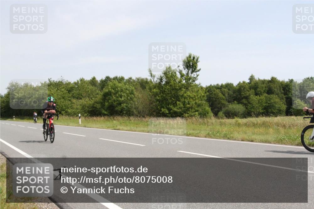 22.06.2025 - Viking Triathlon Yannick Fuchs http://msf.ph/oto/8075008 22.06.2025 11:37:13 Radfahren 346, 410, 434, 527 meine-sportfotos.de